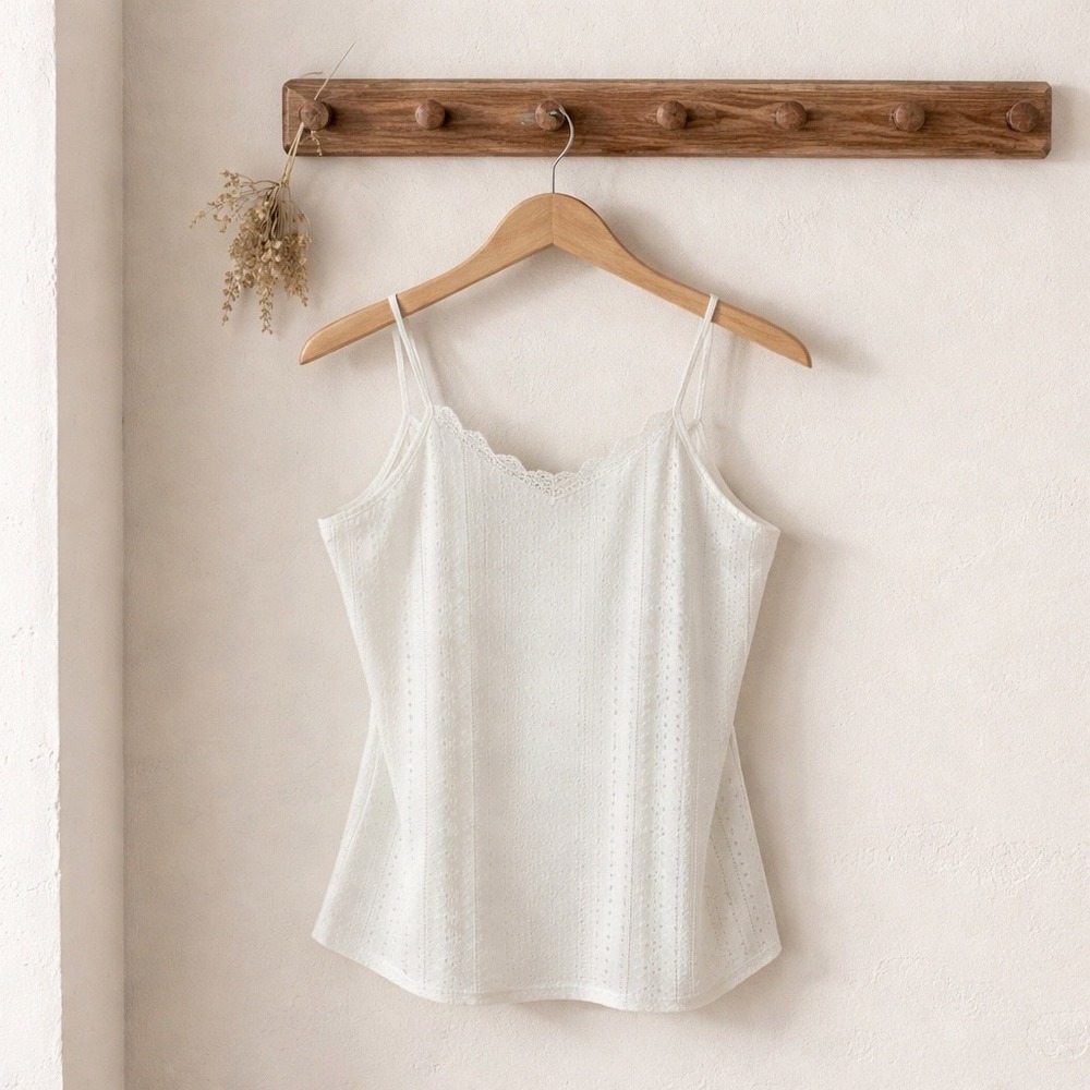 Unbranded Eyelet Lace Camisole Women Size Large White Excellent Romantic Top